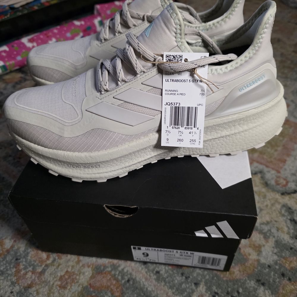 Adidas Ultraboost 5.0 DNA Women's Shoes - Cream